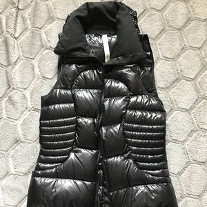 Lululemon Puffer Vest Size 6